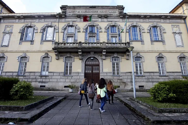 Escola alexandre herculano