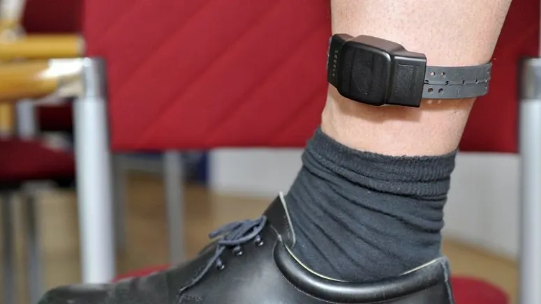 Pulseira eletrónica