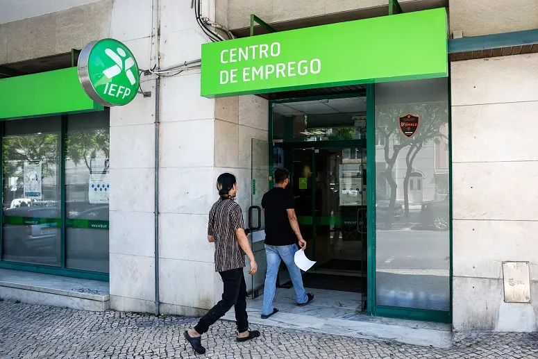 Centro De Emprego Lusa