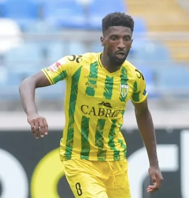 Helder Tavares