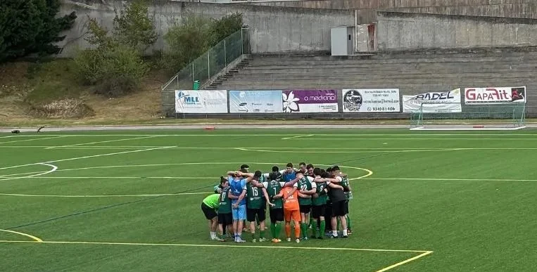 Af Viseu Sc Vale De Açores Vencem Castro Daire O Gd Parada Foto Scva