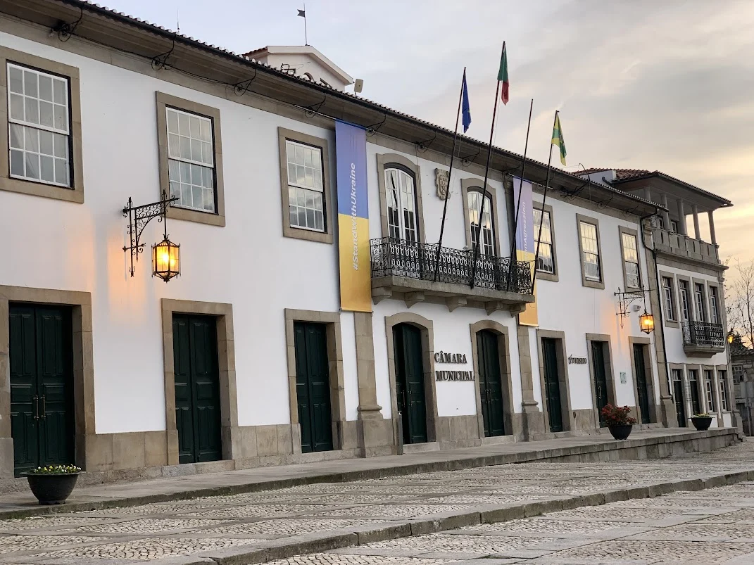 Camara De Mangualde 22