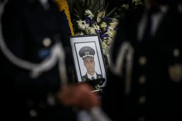 Cerimónias Fúnebres Do Agente Da Psp Fábio Guerra