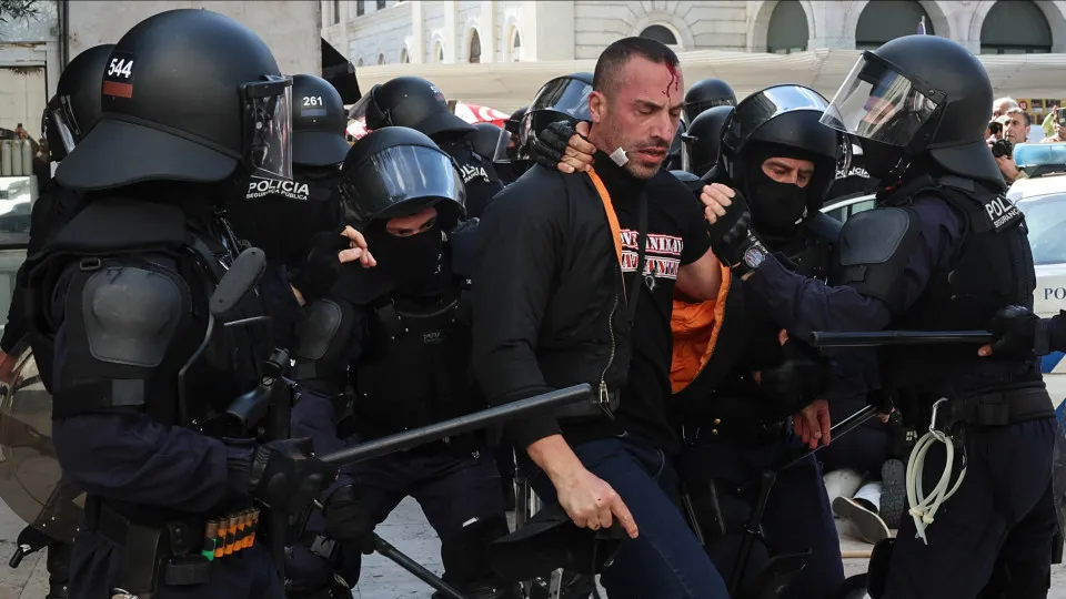 Detido Guarda Prisão Manifest