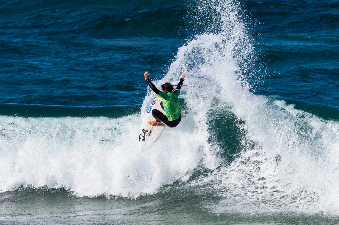 õnfire Surf