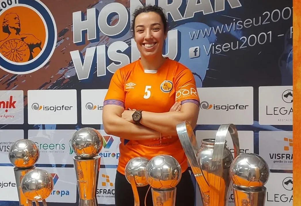 Futsal Feminino Bruna Morais Renova Com Co Vieu 2001 Foto Viseu 2001