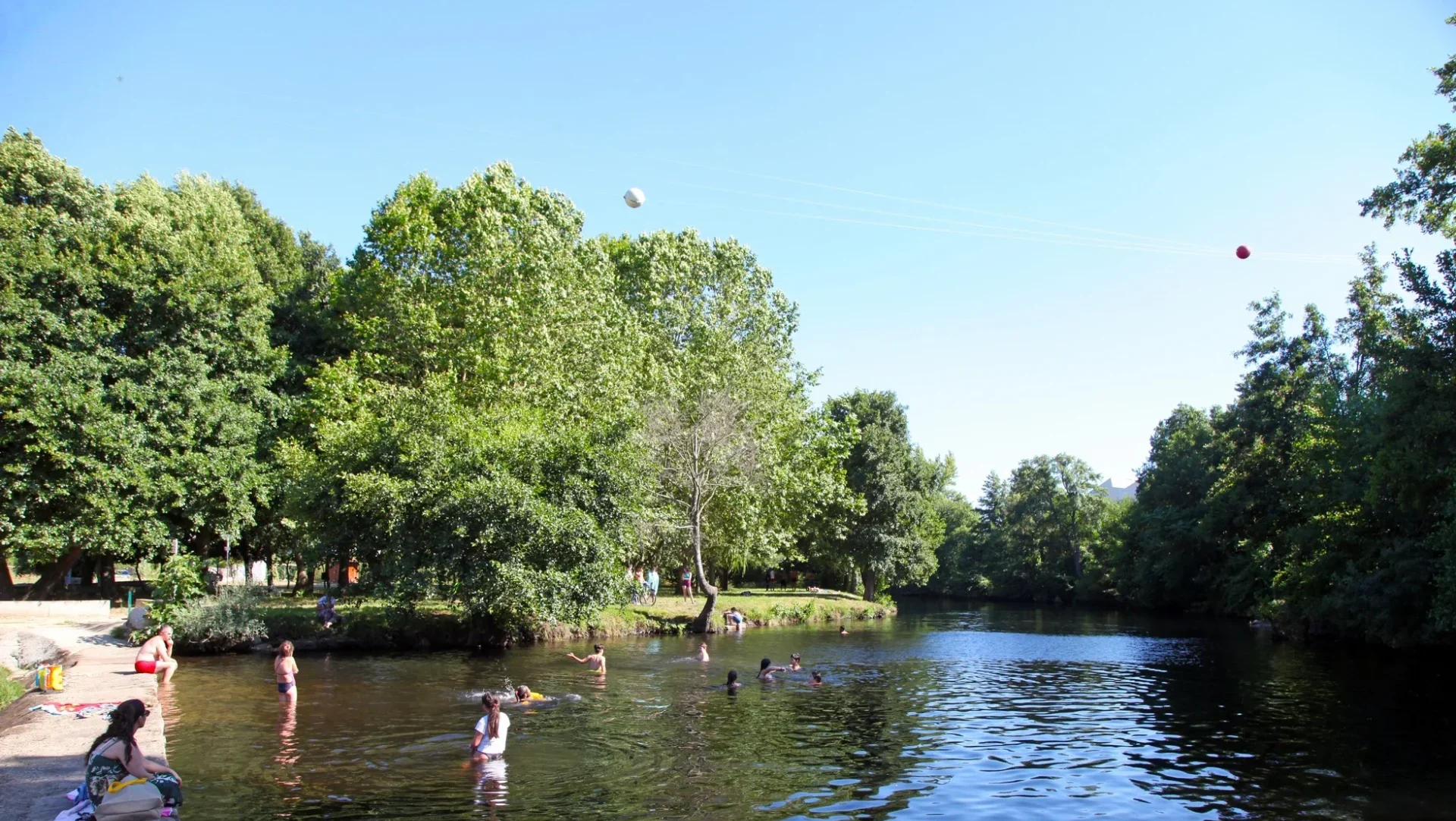 Praia Fluvial Guarda