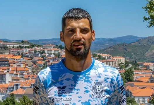 Af Viseu Nuno Binaia Reforça Ataque Do Cr Ferreira De Aves Foto Dr