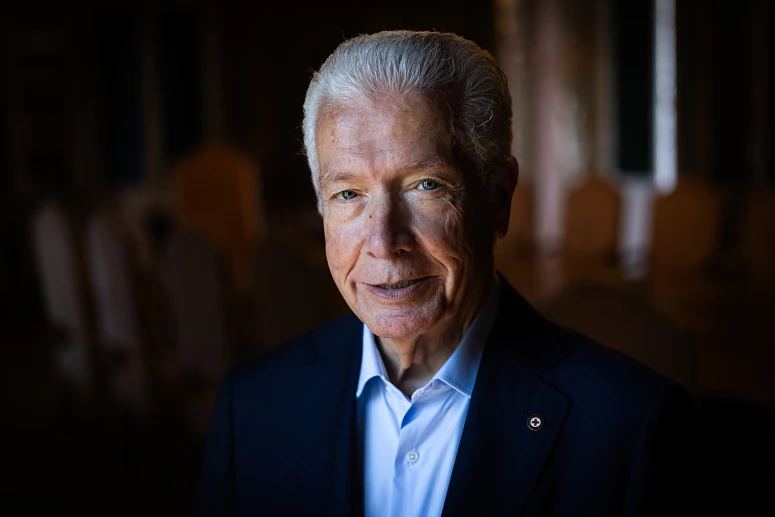 António Saraiva Cruz