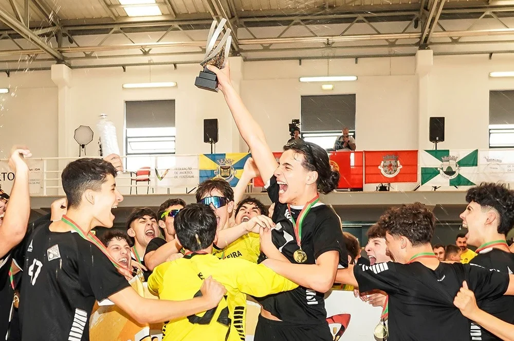 Maiatos Fizeram Uma época Perfeita Que Terminou Com O Erguer Do Troféu De Campeão Nacional