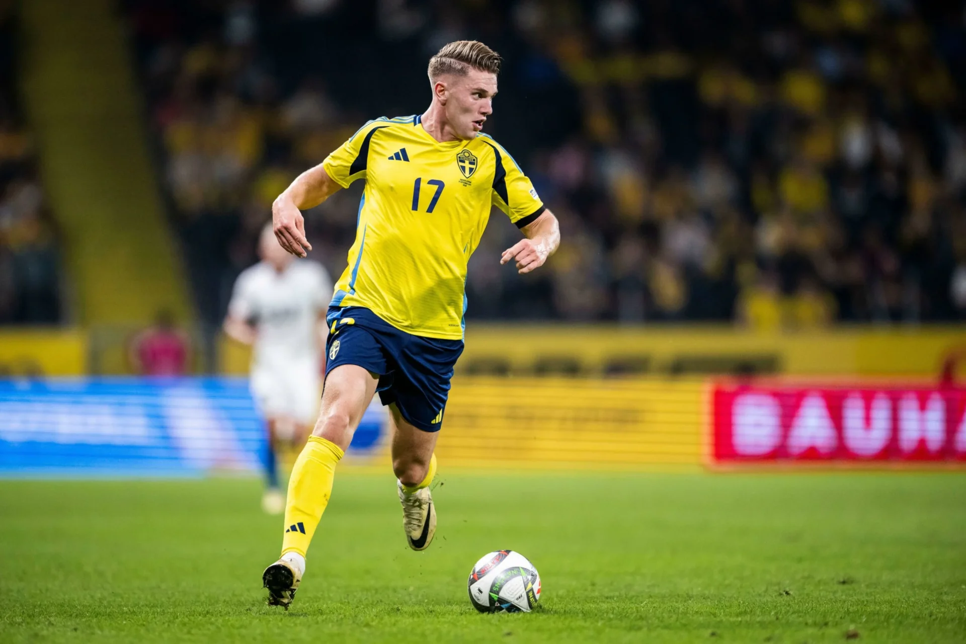 Viktor Gyokeres Staying Grounded Amidst Interest Header Image Scaled
