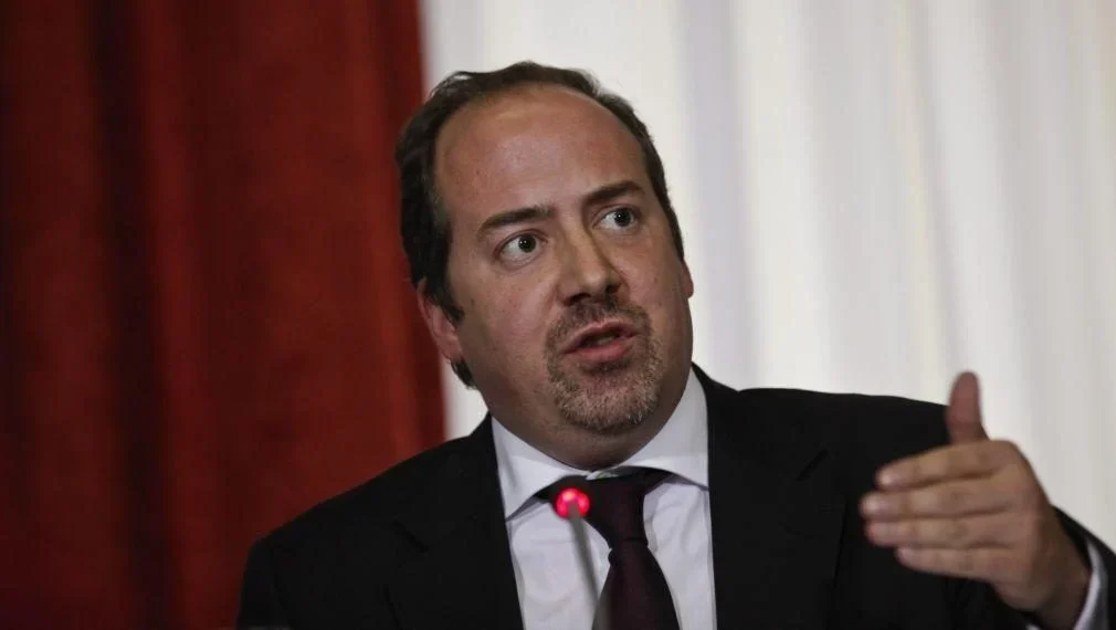 Álvaro Santos Pereira