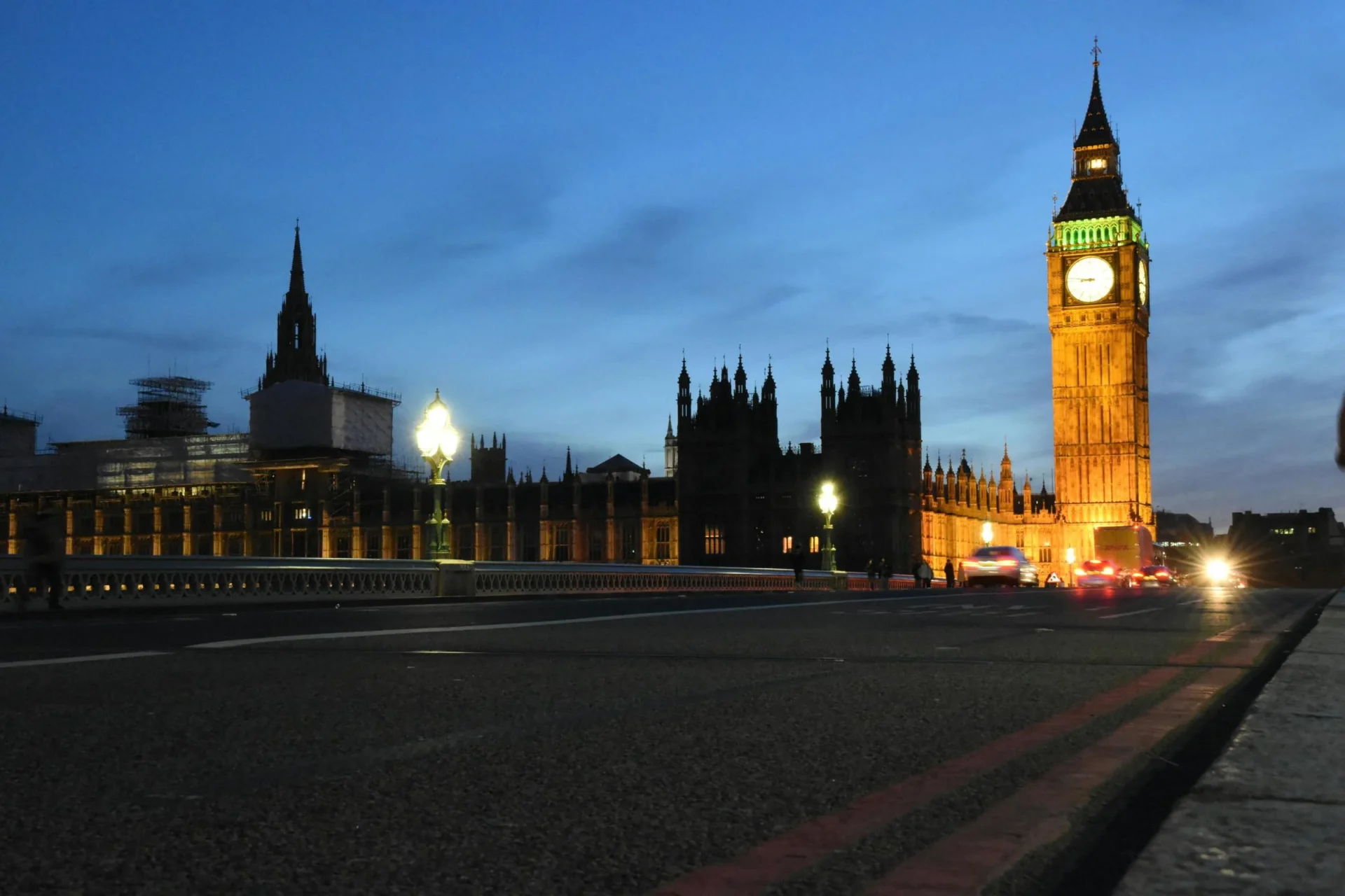 Dv Viagens Londres Patrocinado