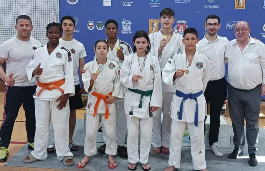 Judocas Da Viseu Academia De Judo Brilharam