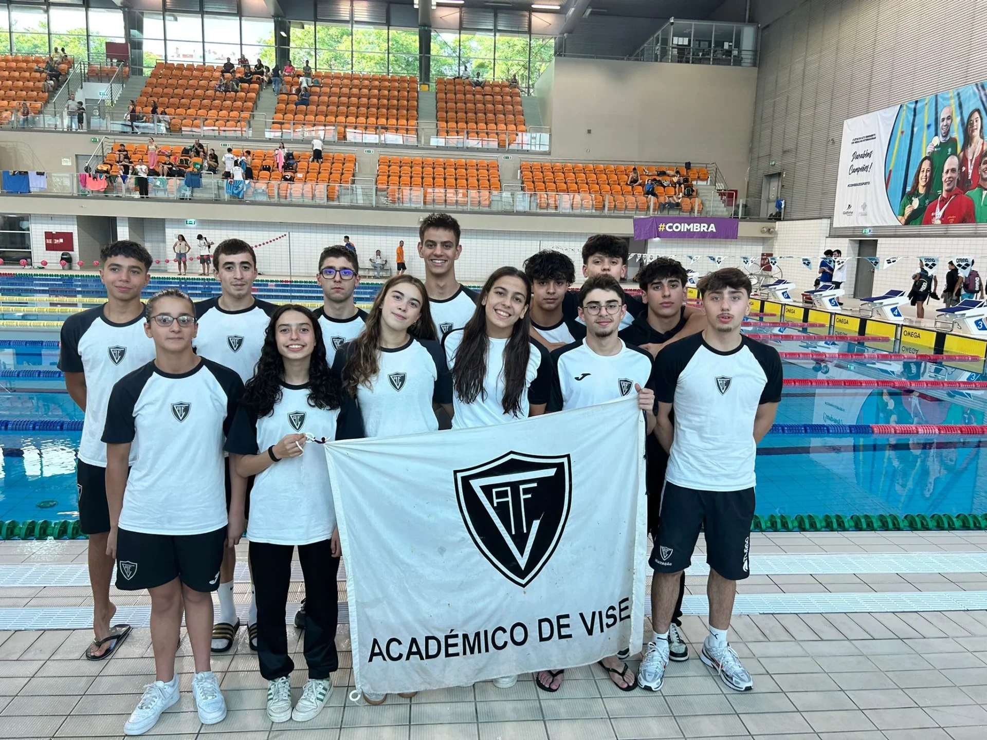 Natação Académico De Viseu Grupo Final Foto Académico