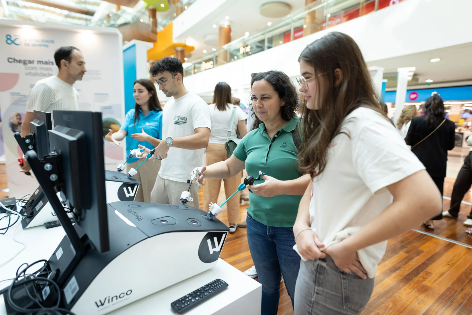 Simulador De Laparoscopia Exposição 80 Anos Cuf Viseu 2