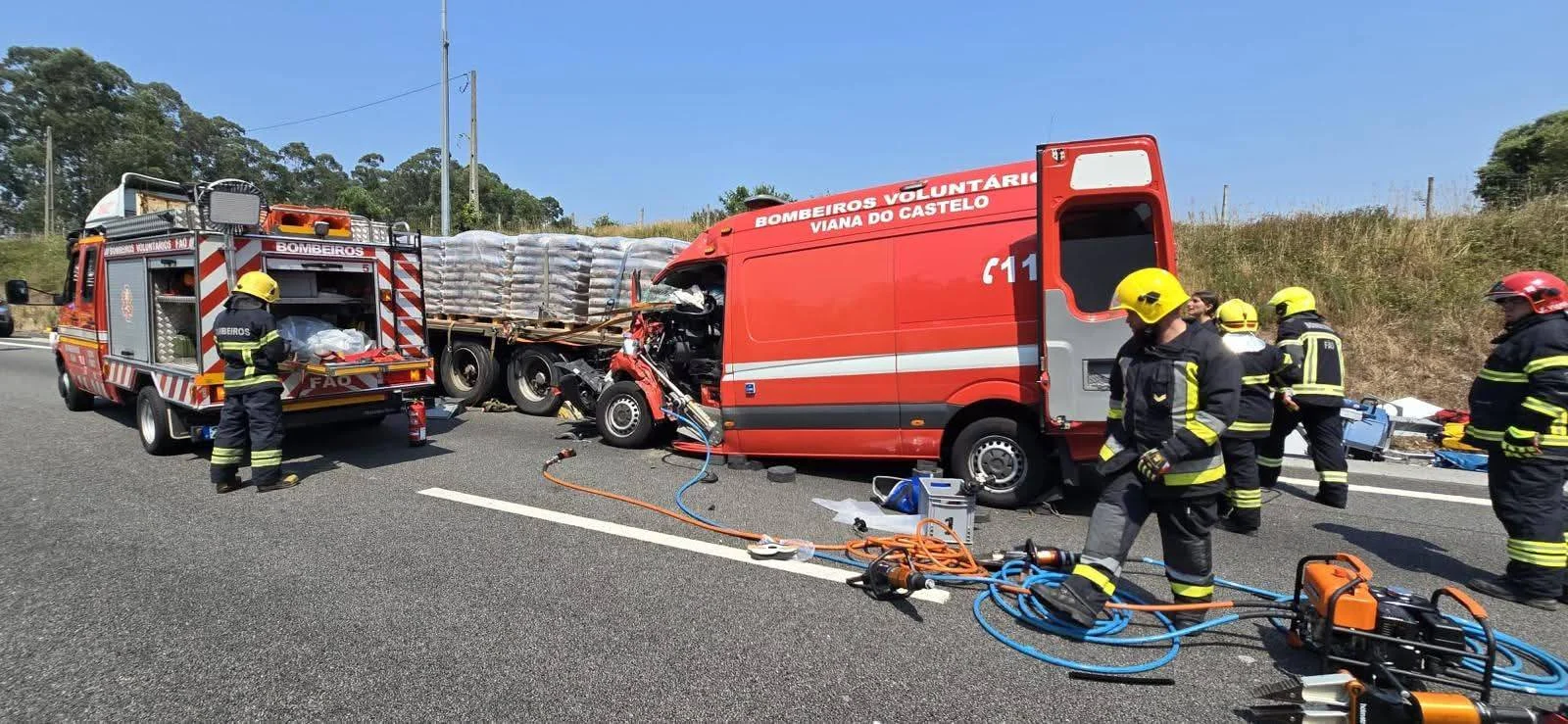 Acidente Bombeiros Cantinho Do Bombeiros