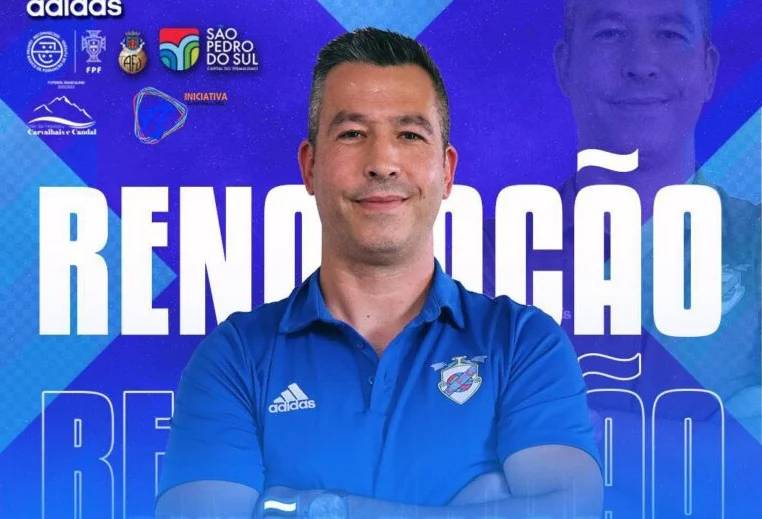 Af Viseu Divisão De Honra Treinador Simão Russo Continua à Frente Da Equipa Do Carvalhais Foto Cfc