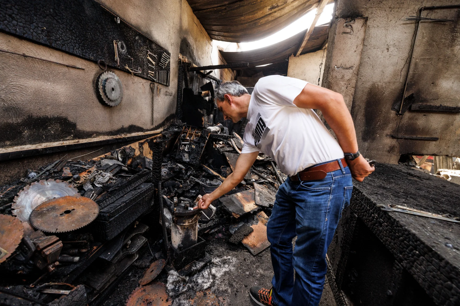 Incêndio Carpintaria Sernancelhe Lusa