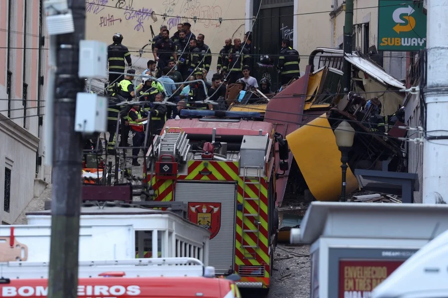 Acidente Carris Em Lisboa Hoje