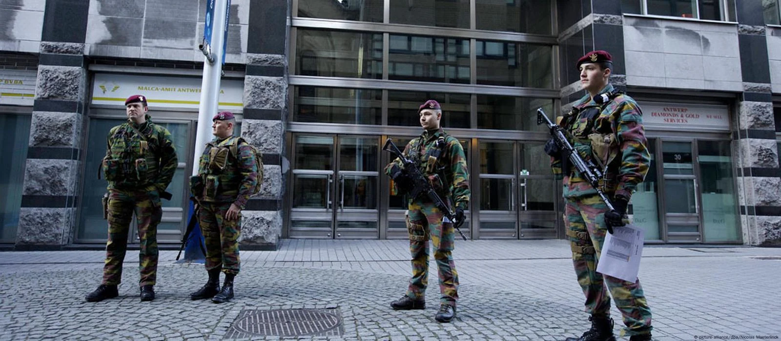 Soldados Bruxelas
