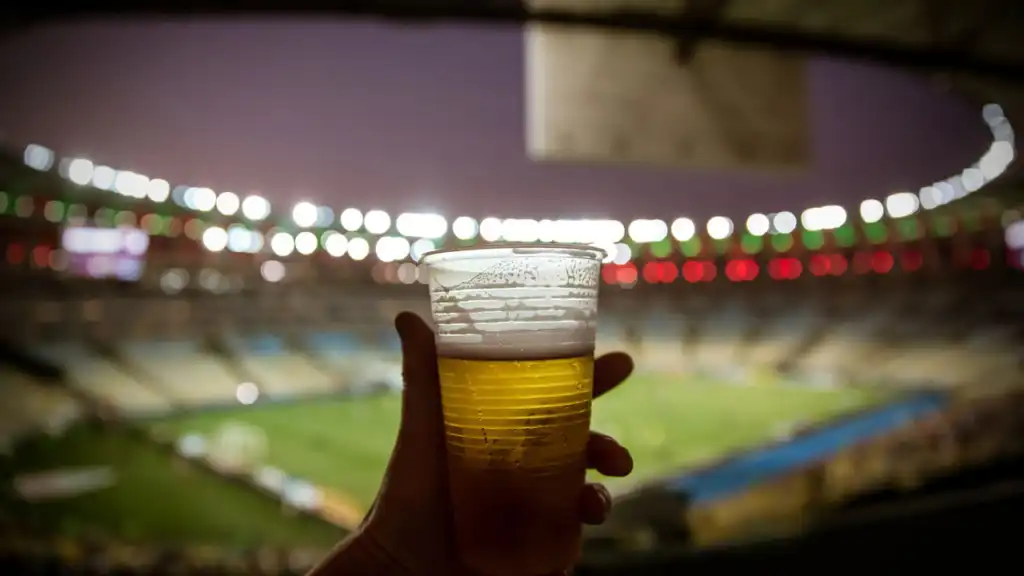 Bebidas Alcoolicas Nos Estádios