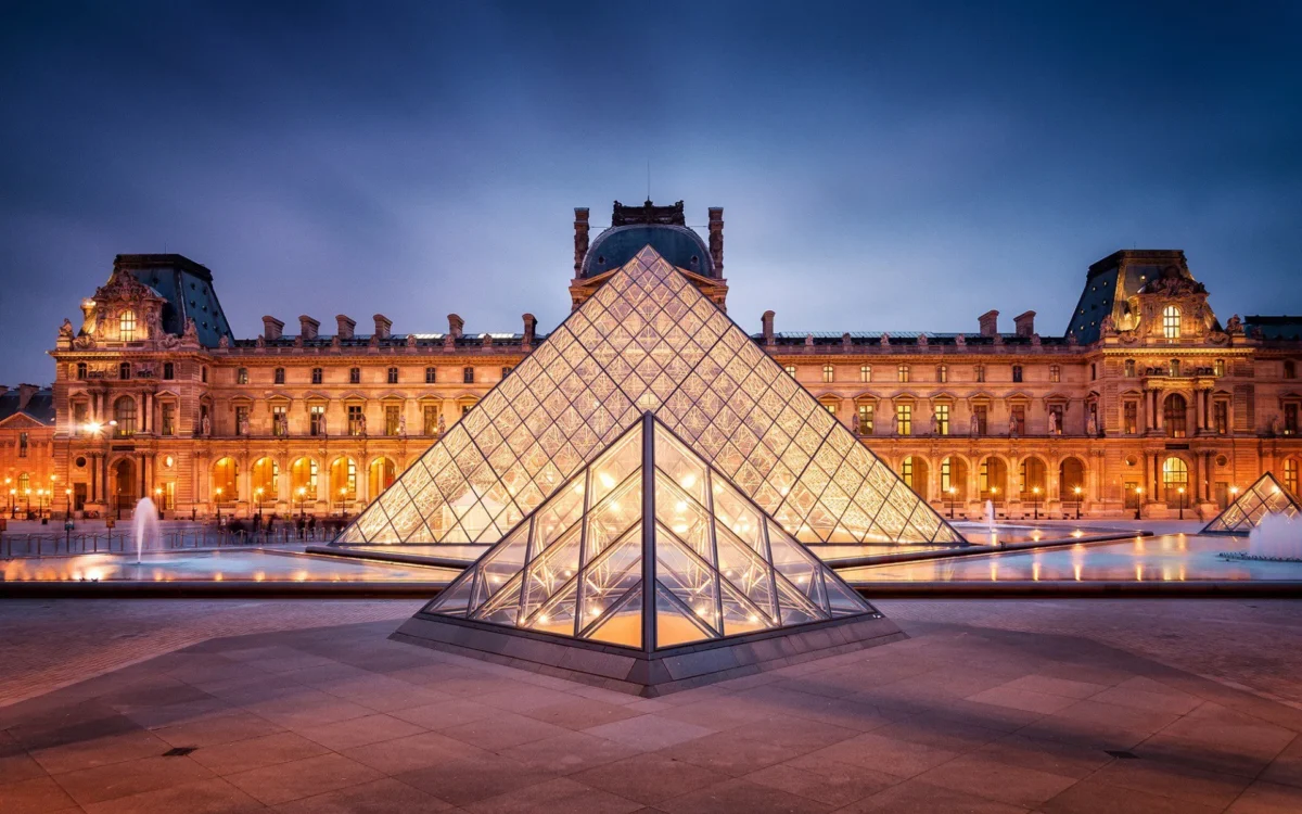 Louvre
