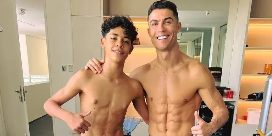 Ronaldo Jr E Cr Pai Site