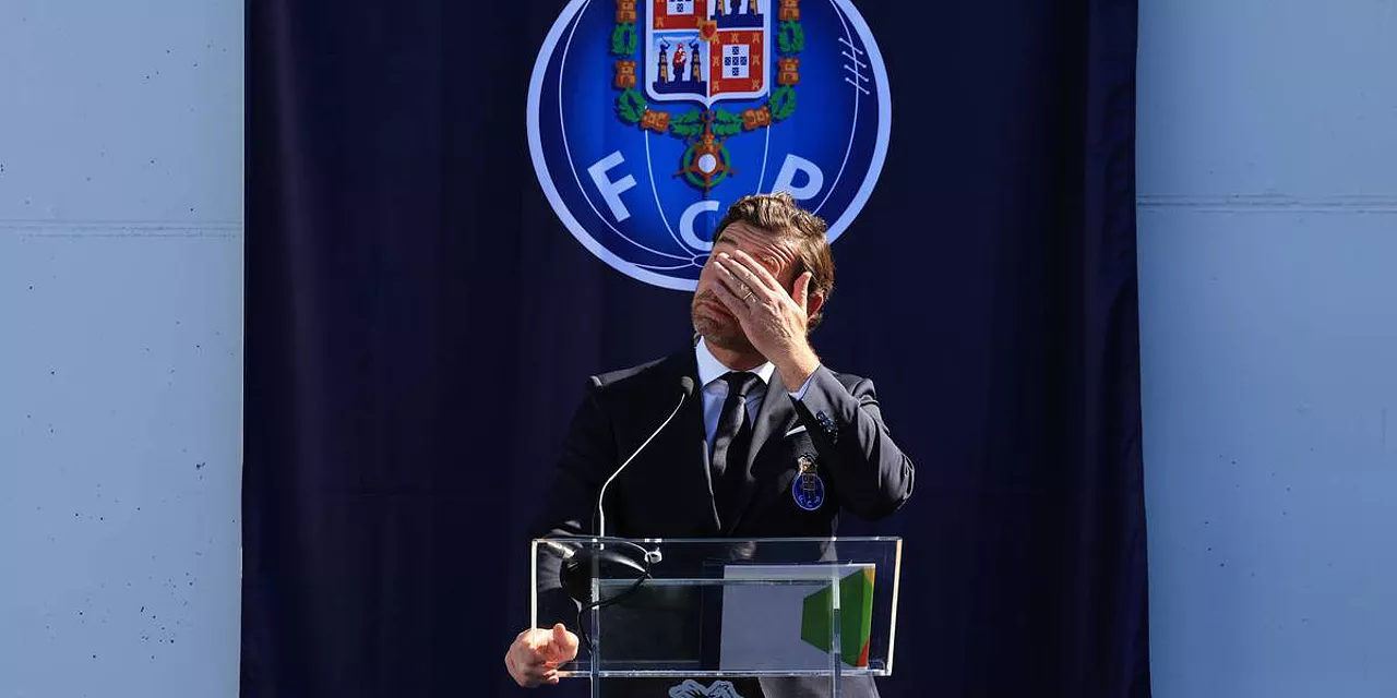 Villas Boas Emocionado