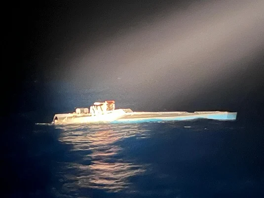 Semi Submersível Pj