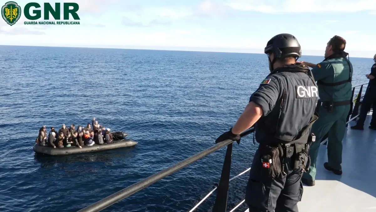 39 Migrantes A Bordo De Espanha