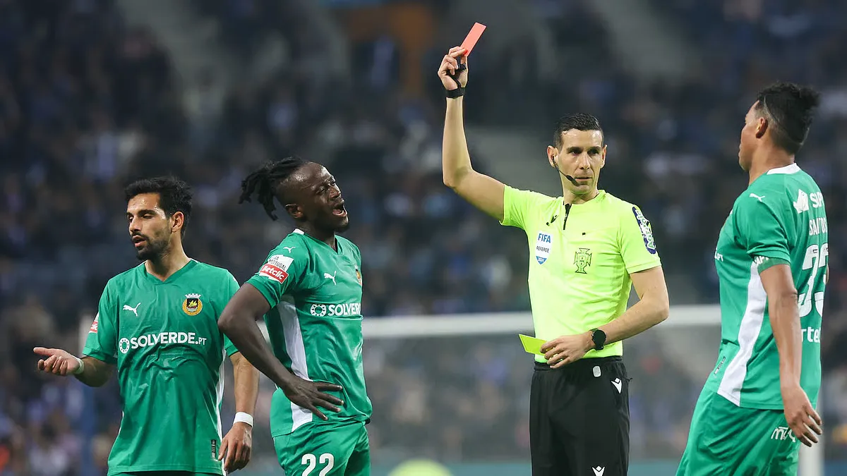 António Nobre Arbitro