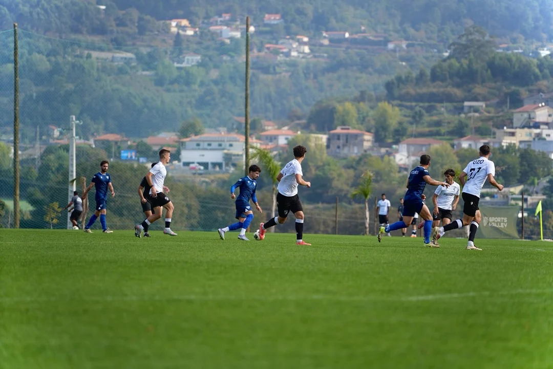 Futebol Cd Cinfães Conquistou Quatro Pontos Em Dois Jogos Com O Novo Treinador Foto Dr