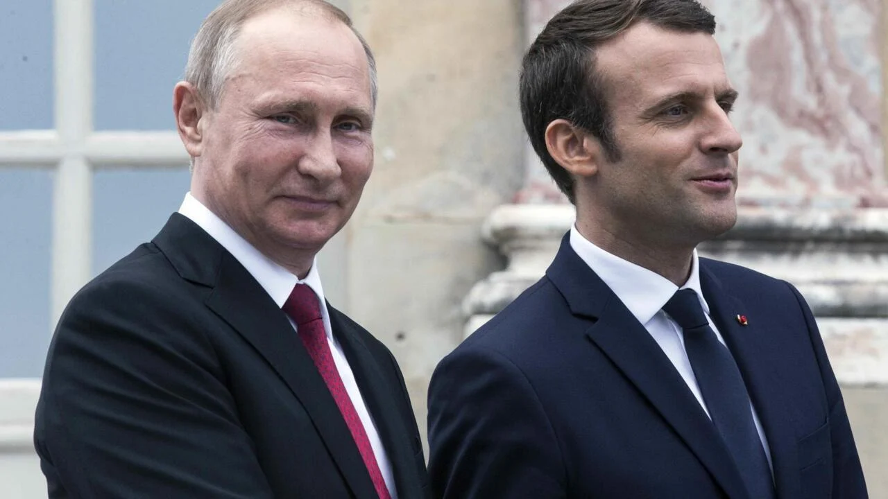 Macron Putin