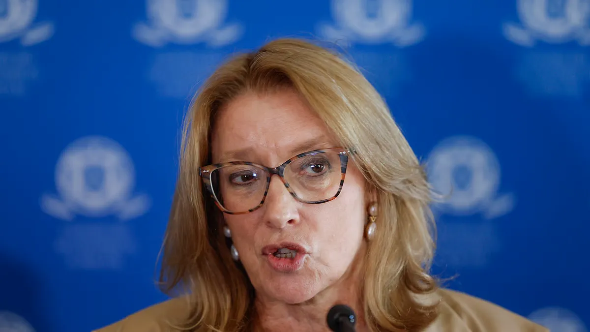 Maria Do RosÁrio Lusa