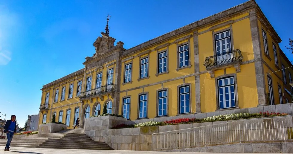 Moimenta Da Beira Câmara