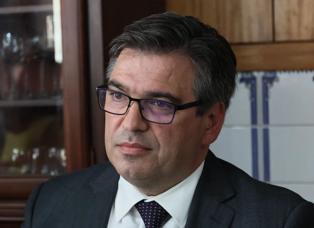 Fernando Silvério Resende