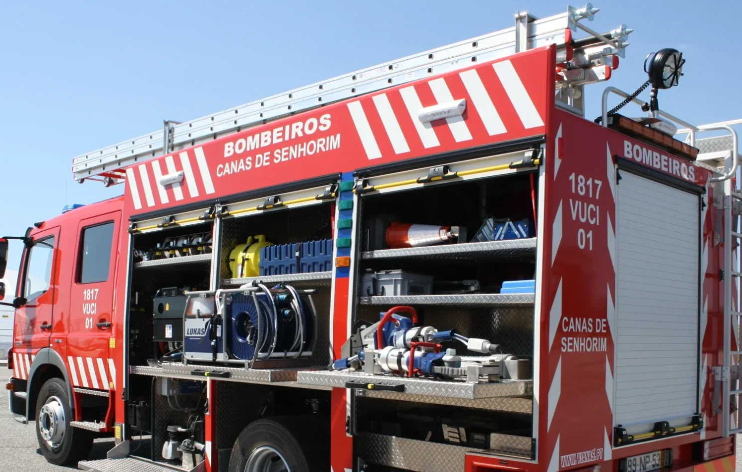 Bombeiros Canas Senhorim