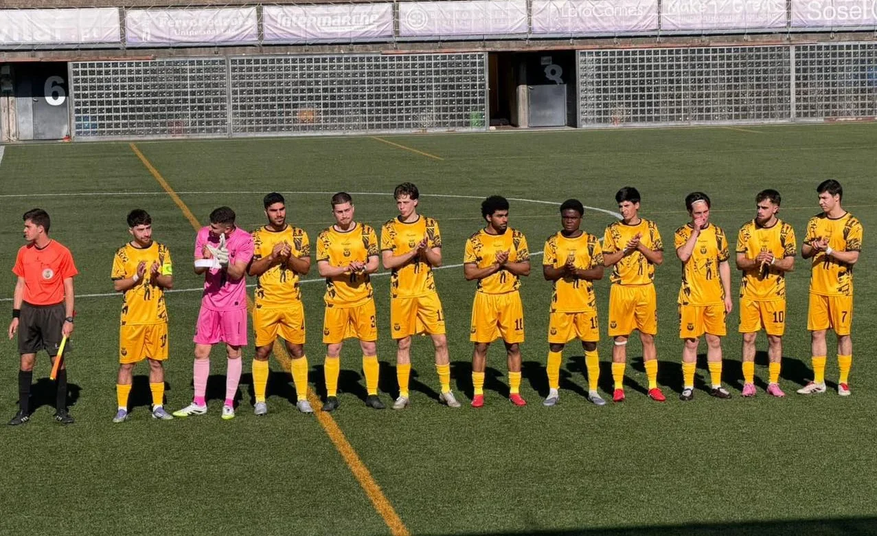 Af Viseu Distrital De Sub 23 Grupo Desportivo De Oliveira De Frades Ainda Tem Esperança De Chegar Ao Título