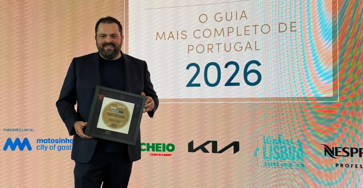 Garfo De Ouro Mesa De Lemos