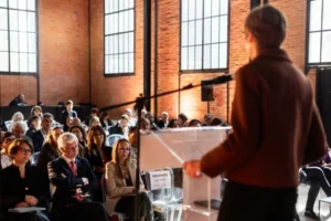 Viajarnotempo Conferencia 36 Resize