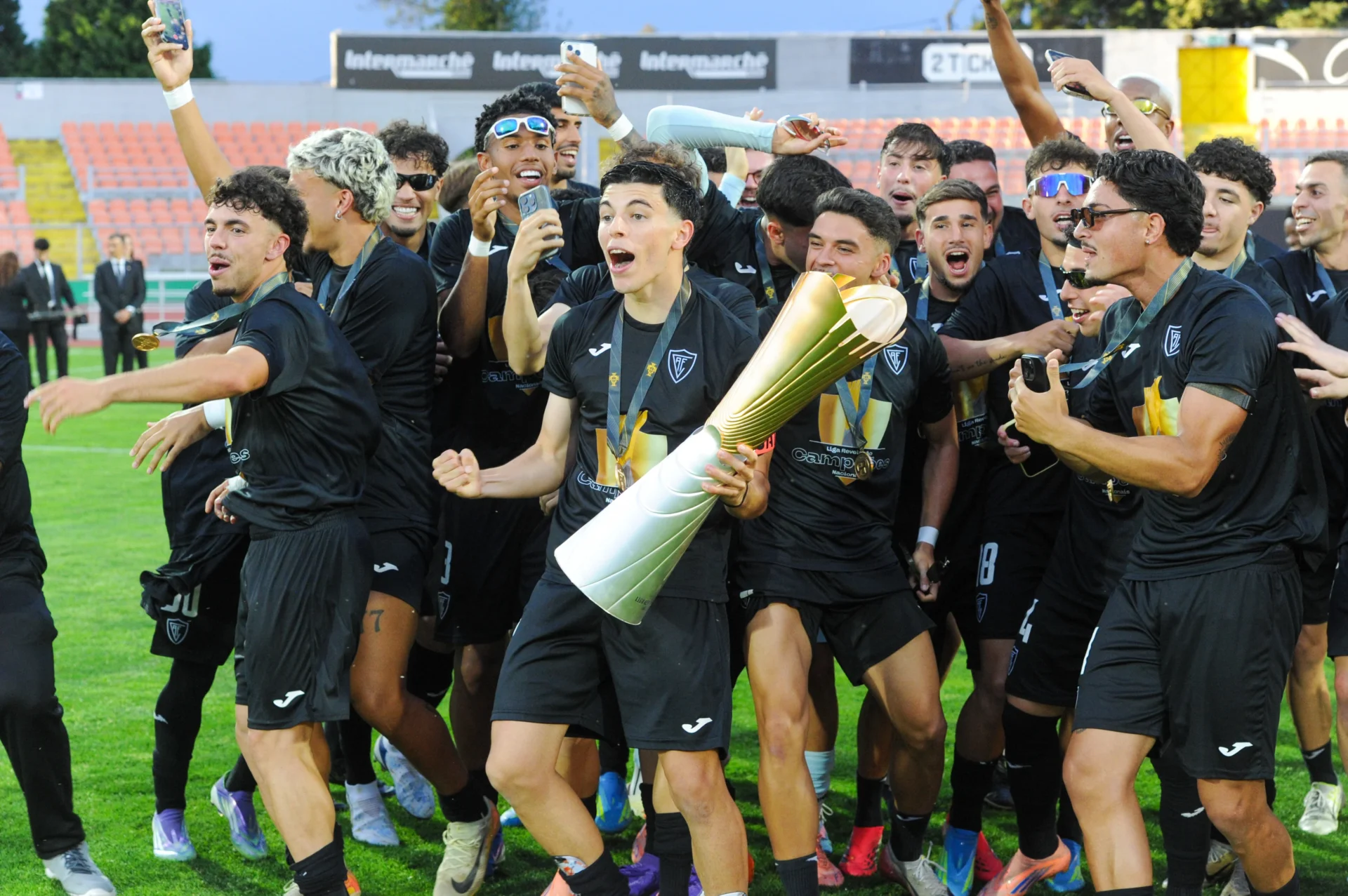 Acad&eacute;mico Quer Conquistar A Ta&ccedil;a