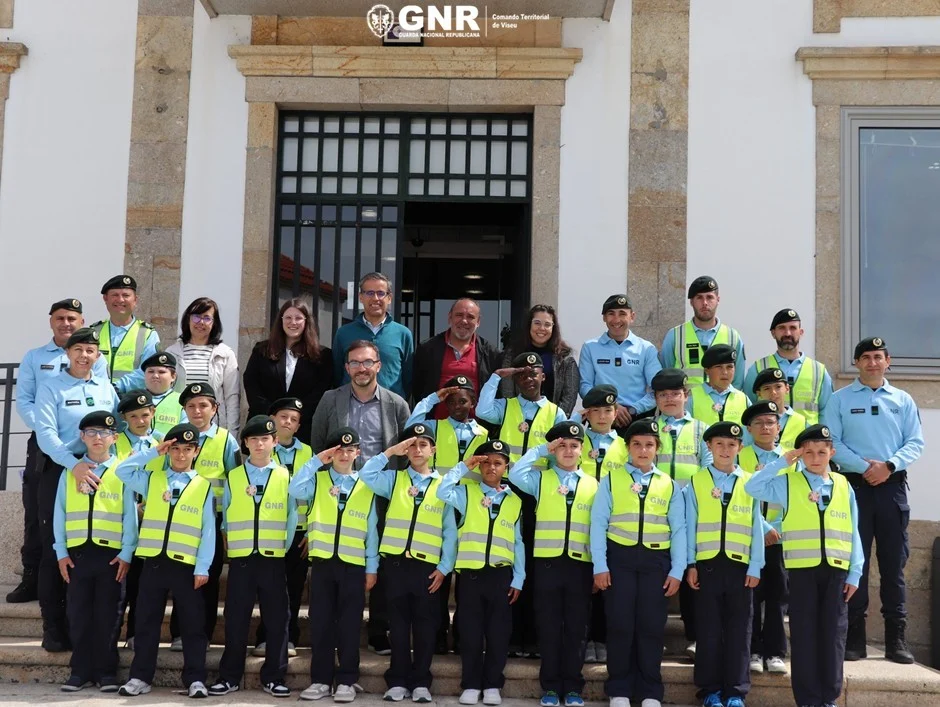Alunos Vila Nova De Paiva Gnr