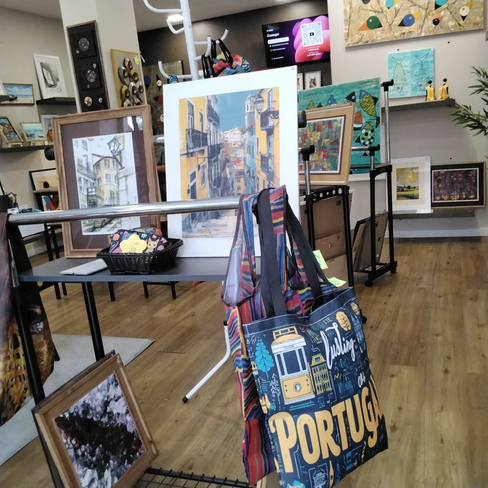 Atelier Galeria Arte E Aroma
