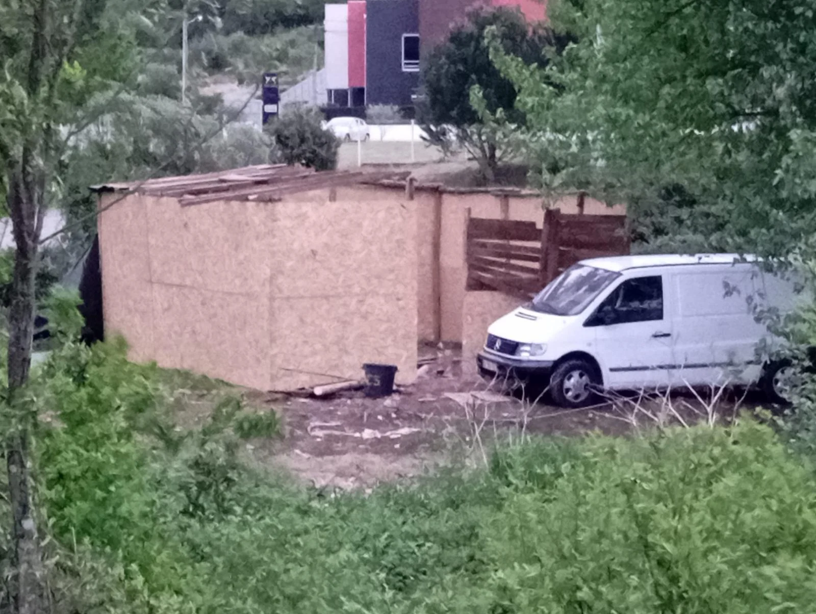 Barracas Ilegais Viseu1