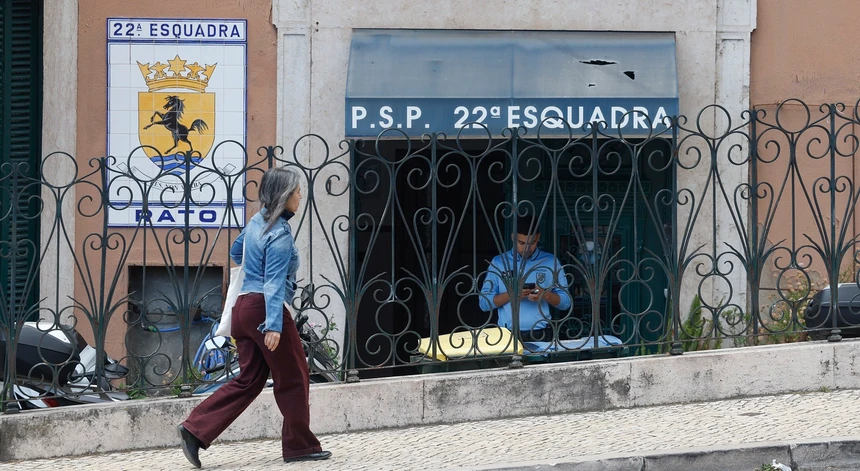 Esquadra Rato 2