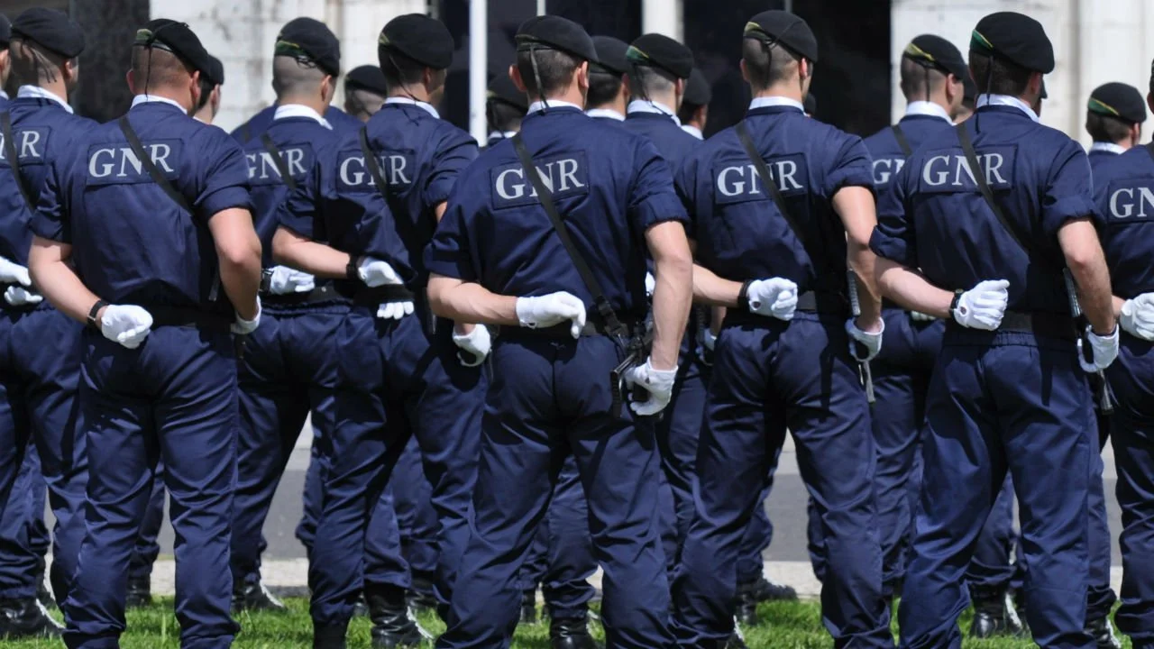 Militares Da Gnr