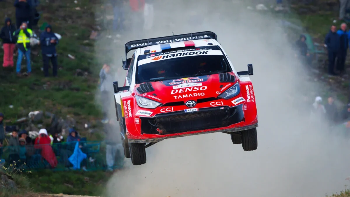Ogier Voa Wrc Lidera Dia 2
