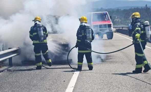 Inc&ecirc;ndio Viatura Santa Comba D&atilde;o