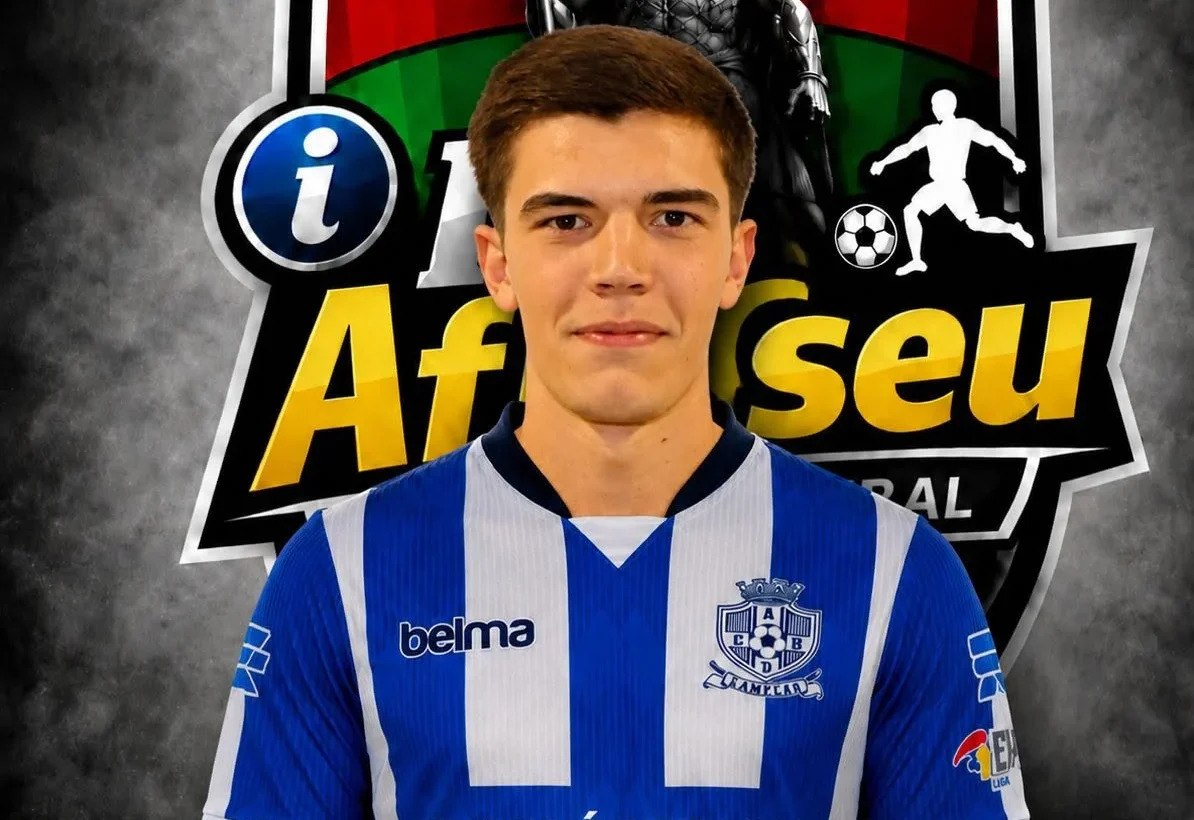 João Diinis Deixa O Vila Chã De Sé